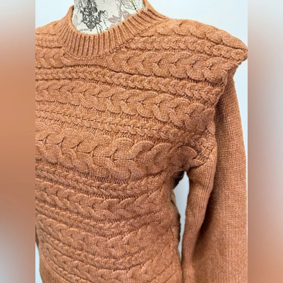 BLANK NYC Brown cable knit sweater size L - Picture 3 of 13